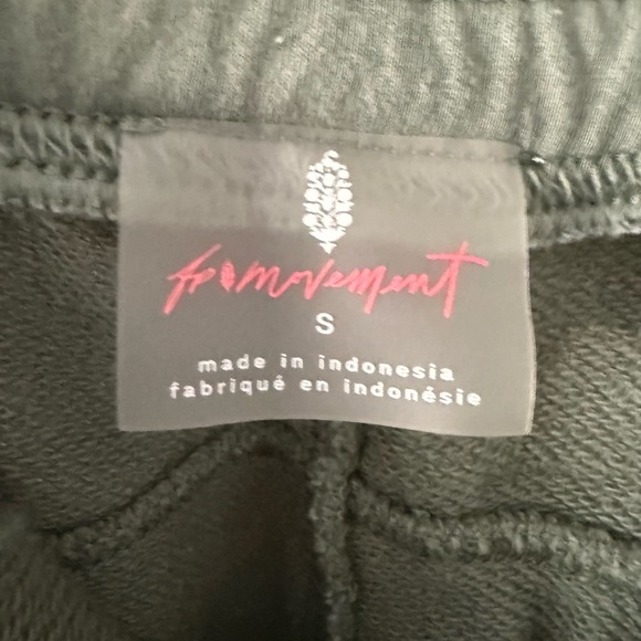 Free People Movement Summit Scout Pants Size Small - Picture 10 of 10